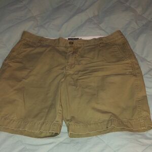 L.L. Bean Men's Tan Cargo Shorts